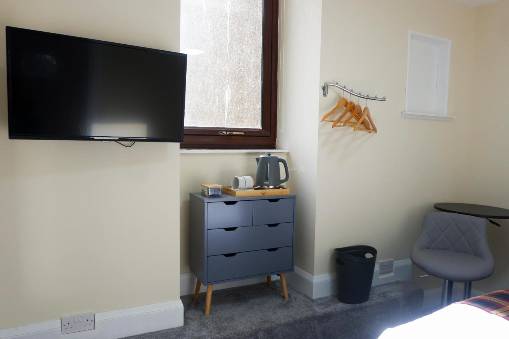 Jacobite House Hotel Inverness Room photo